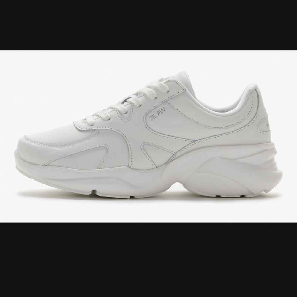 KLAW White sneakers sz 9.5